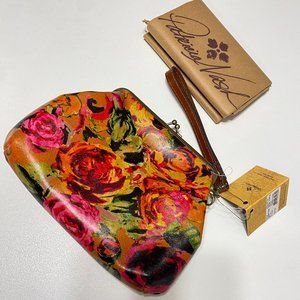 Nwt Patricia Nash Wristlet